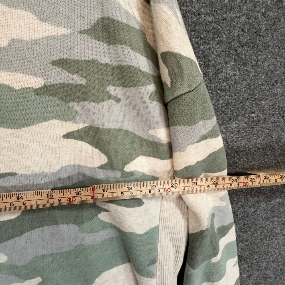 Aerie Sweatshirt Women Small Green Camo Crewneck Ribbed Side Slit Pullover - Picture 7 of 10